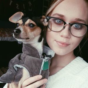 Meet your Posher, Kayla